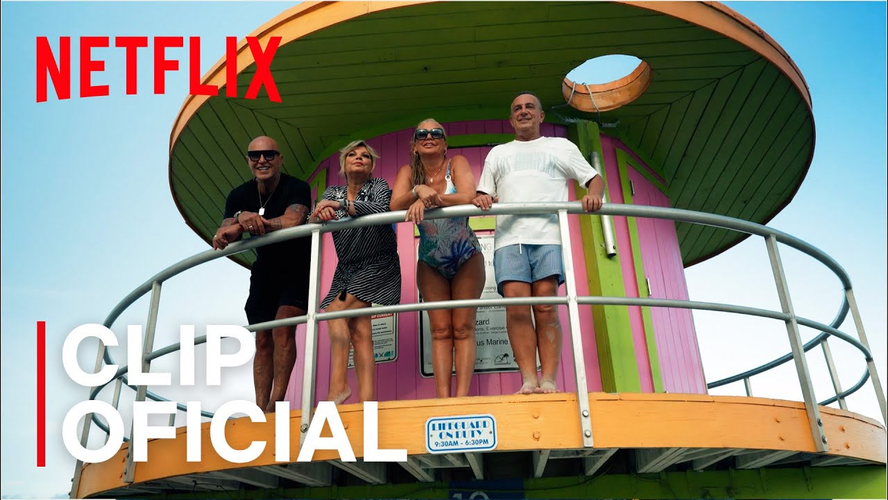 ¡Rescátate como puedas! | Clip oficial | Netflix España