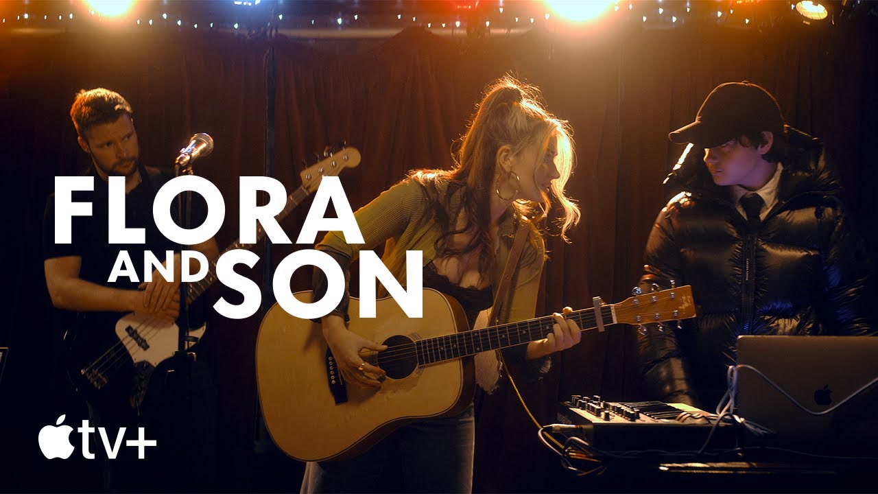 Eve Hewson y Orén Kinlan interpretan «High Life» en un video completo de Flora and Son.