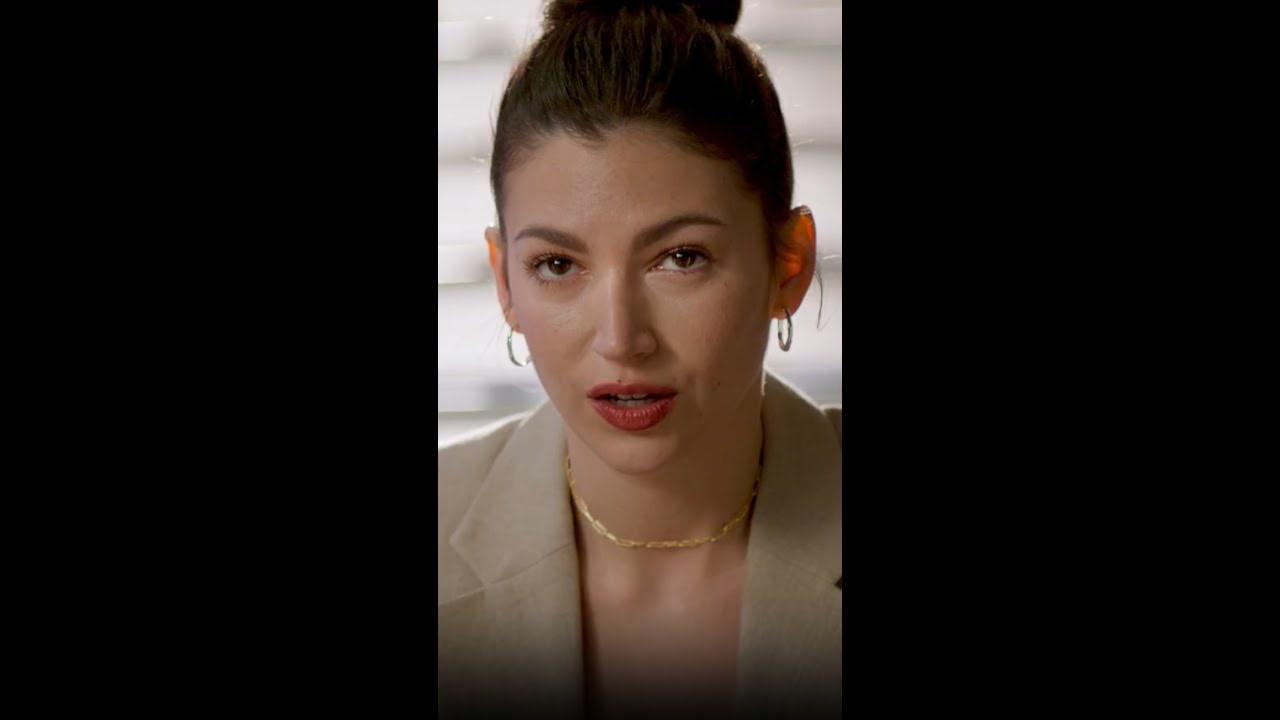 La expresión de Úrsula con el plan es poesía. ‘Lift: Un robo de gran altura’ llega el viernes.