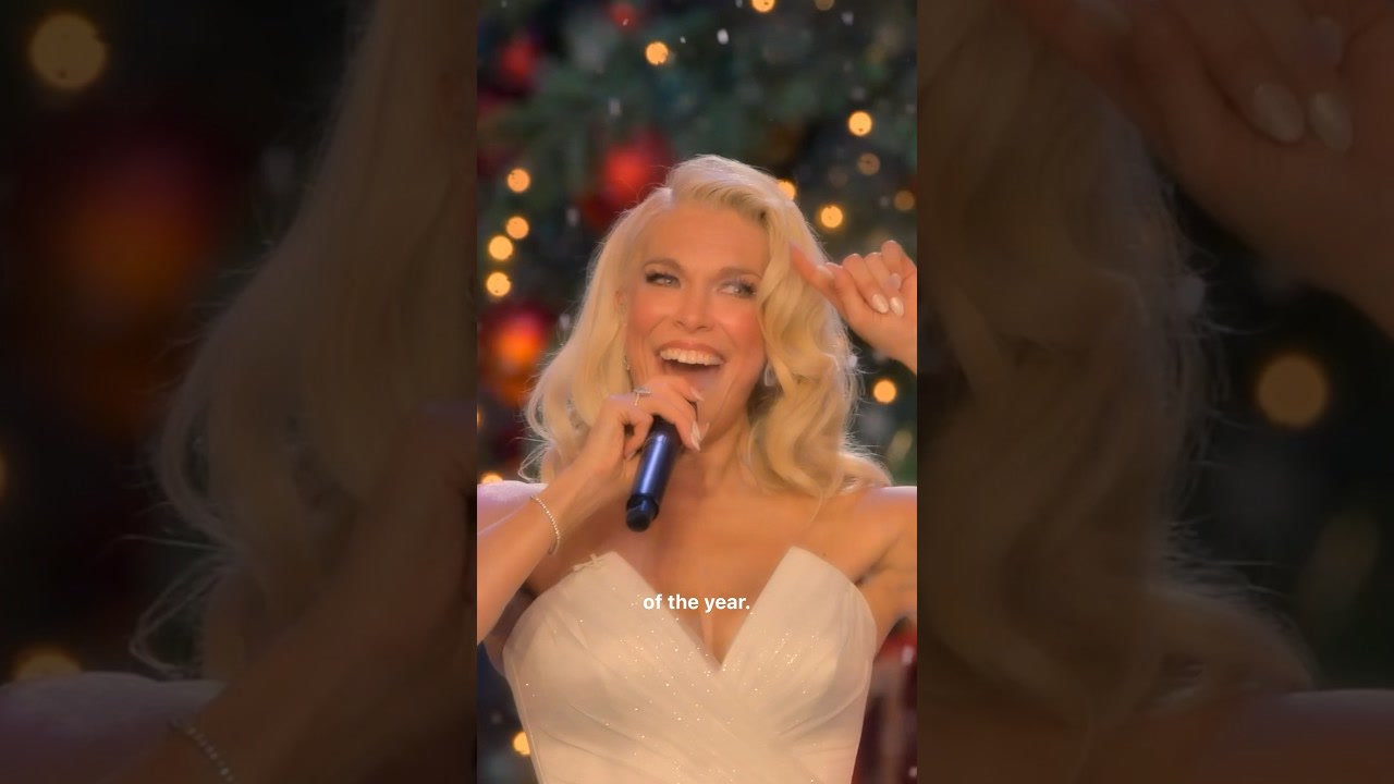 Aquí está la pandilla. #HannahWaddinghamEnCasaEstaNavidad #Shorts.