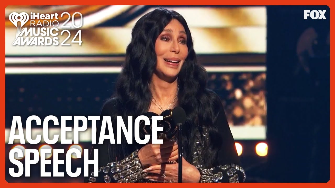 Cher recibe el premio Icono en los premios iHeartRadio Music Awards 2024
