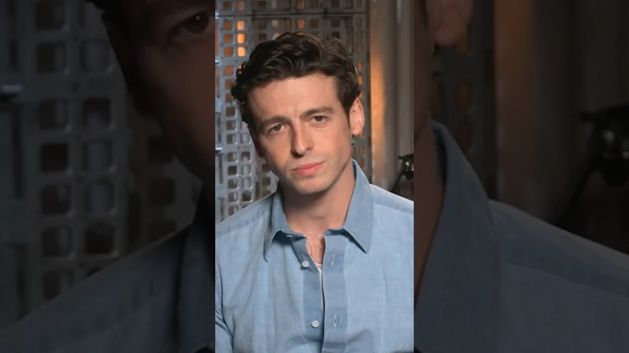 Anthony Boyle te sumerge en la noche con carta de amor de la Segunda Guerra Mundial. #Shorts