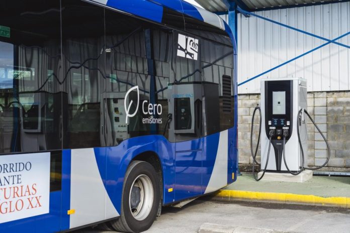 Imagen Los 70 cargadores para los autobuses urbanos eléctricos se instalarán antes de que acabe este año en las cocheras del Espíritu Santo