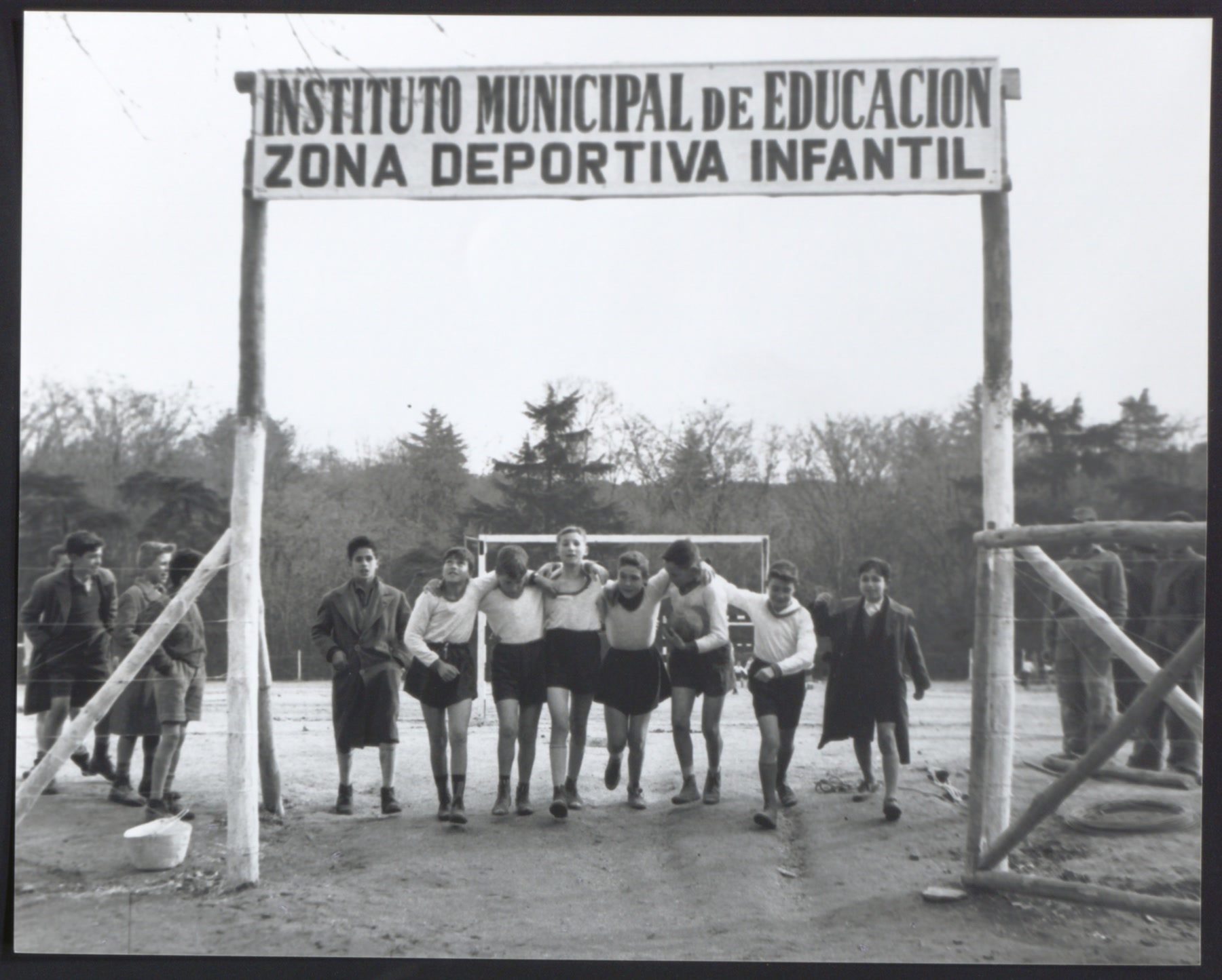 Viaje a los años 60 en Madrid: el Museo de Historia presenta las fotos de Antonio Alcoba