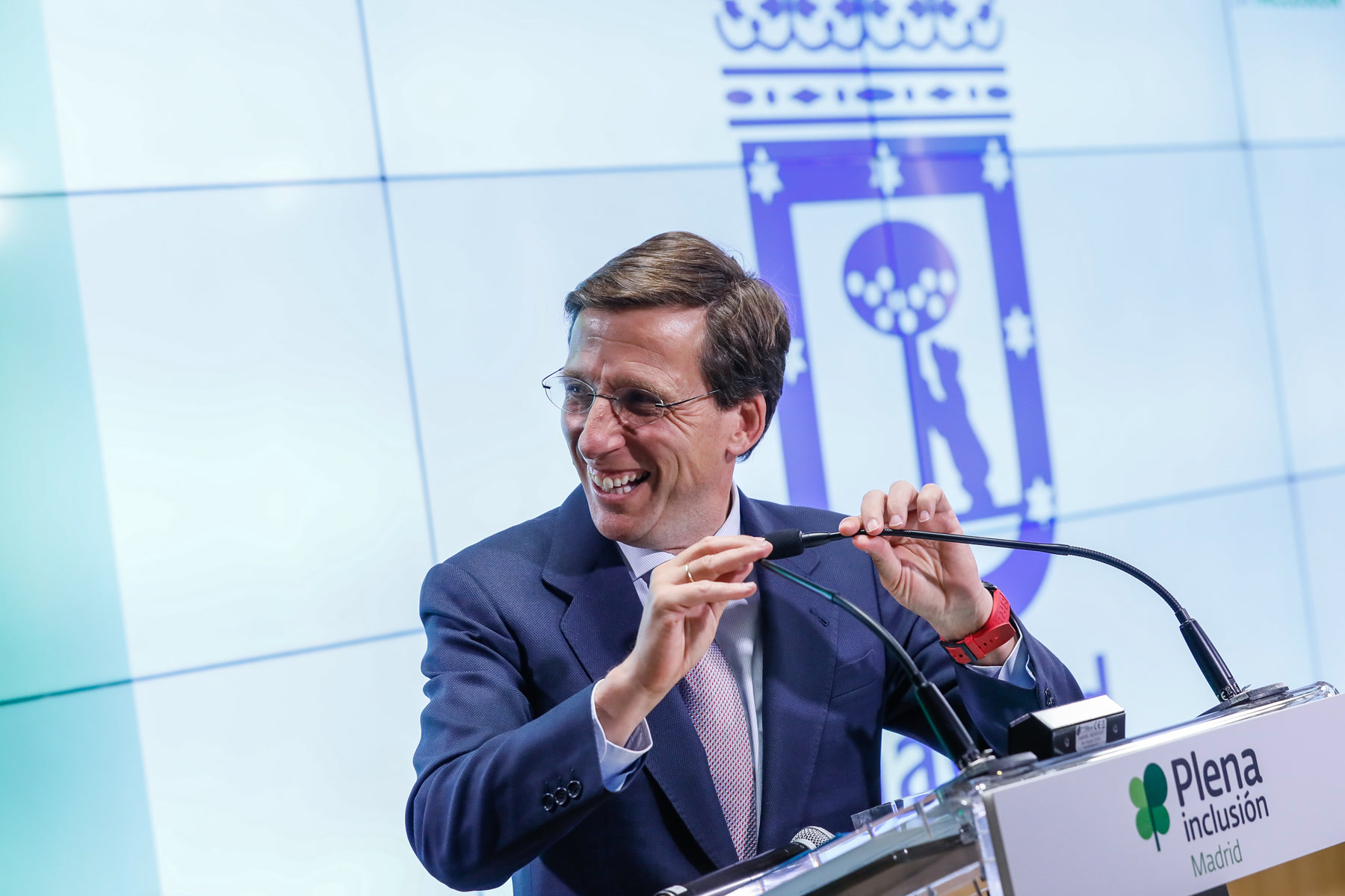 Almeida recibe el Premio Inclusión Madrid por fomentar una ciudad más diversa, igual y cohesionada