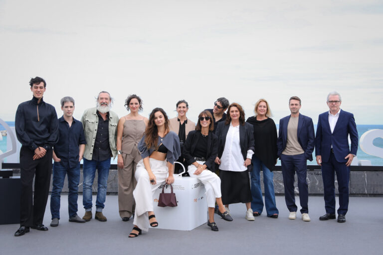Atresplayer destaca en el Festival de Cine de San Sebastián con ‘La sombra de la tierra’, su nueva serie original