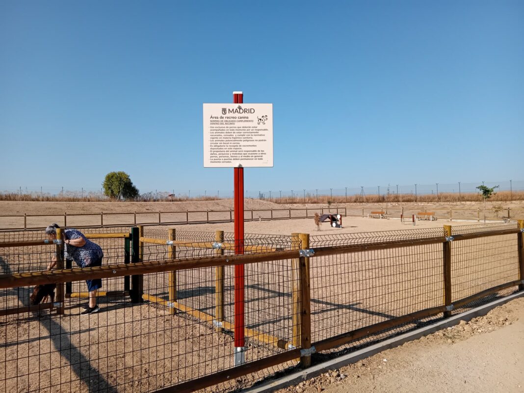 Nueva zona canina en Latina