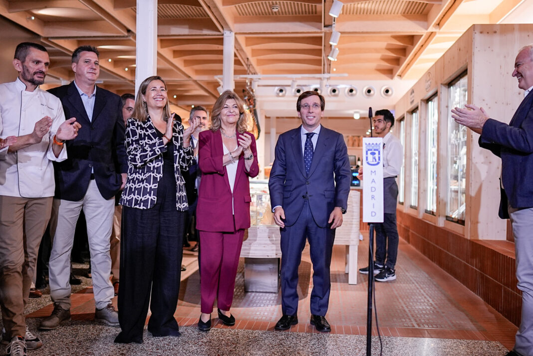 Acto de inauguración del Mercado Municipal de San Cristóbal 