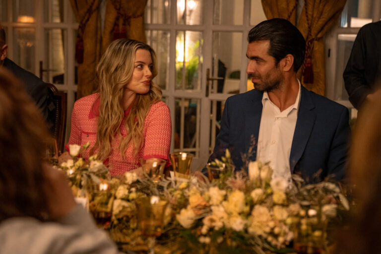 Atresplayer lanza este domingo ‘¿A qué estás esperando?’, la serie inspirada en Megan Maxwell