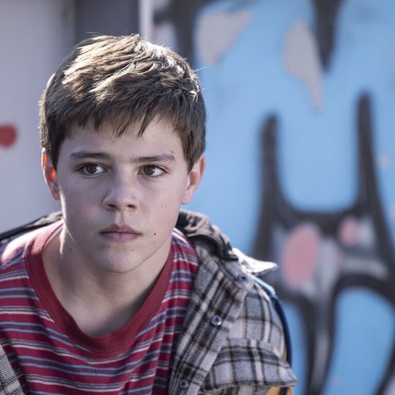 Disponible el tráiler de «Invisible», la nueva serie original de Disney+ inspirada en la novela de Eloy Moreno