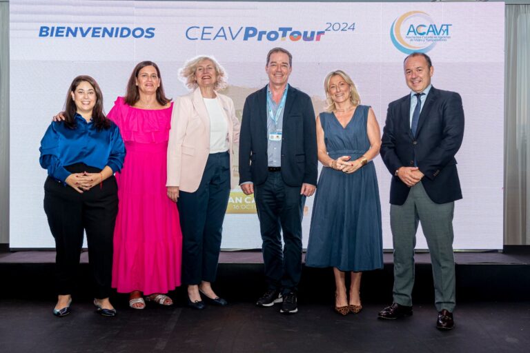 El Hotel Botánico y The Oriental Spa Garden acogen el encuentro de la Confederación Española de Agencias de Viajes