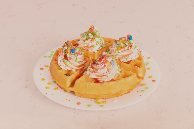 Hampton by Hilton Waffle - (Beverly) Christmas Waffle