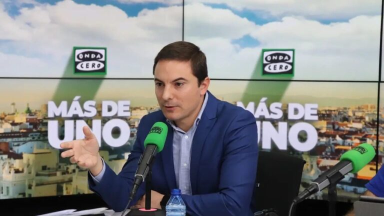Juan Lobato revela su postura sobre las primarias en ‘Más de uno’ con Carlos Alsina