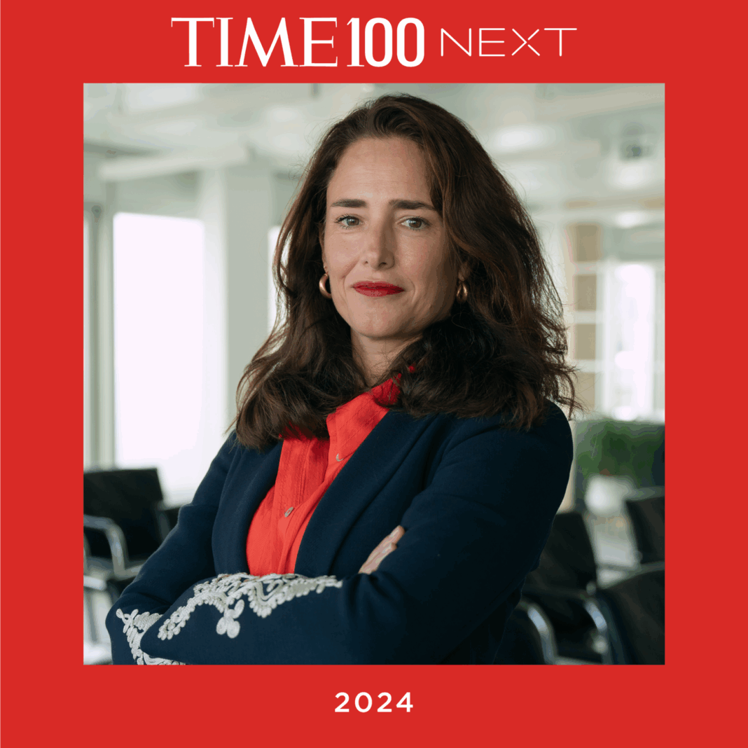 Lucía Linares, Responsable de Estrategia y vuelos institucionales en la Dirección de Transporte Espacial de la Agencia Espacial Europea 
