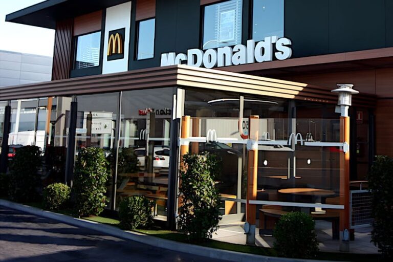 McDonald’s festeja 30 años de su llegada a La Coruña