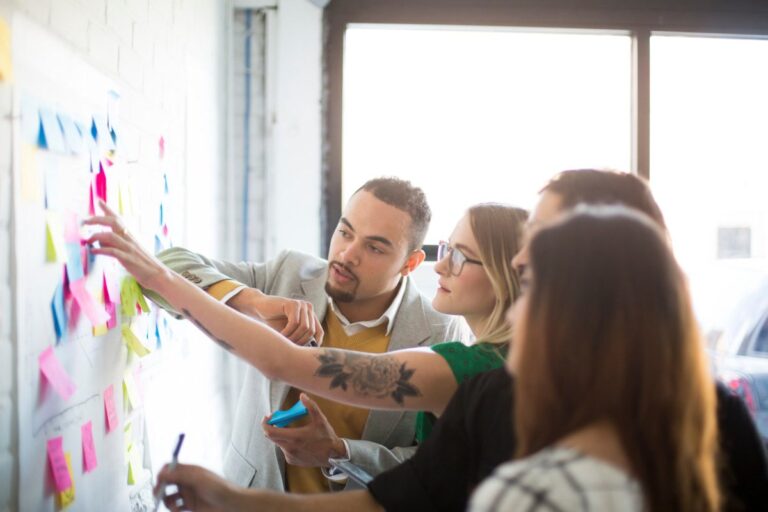 Meta, Hugging Face y Scaleway revelan a los 5 ganadores del programa europeo de startups de IA en STATION F
