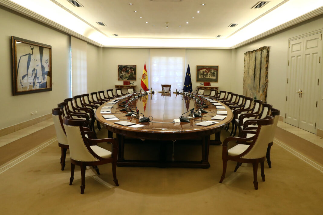 Sala donde se celebra la reunión del Consejo de Ministros