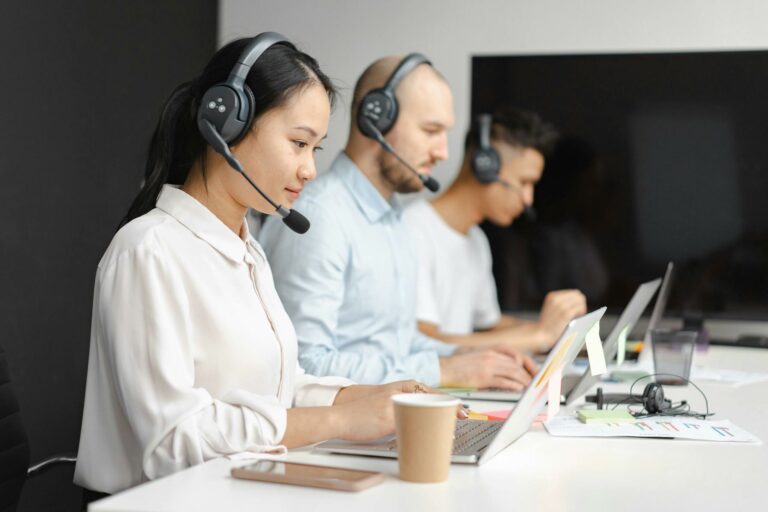 Sprinklr revela 5 ventajas clave de implementar VoIP en los Contact Centers