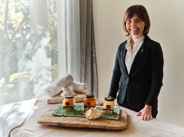 Conrad Chia Laguna Sardinia Spa - Giulia Piras with honeys from On the Honey Route spa treatment