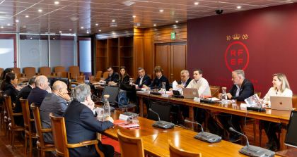 El Comité de crisis del fútbol español se reúne para abordar la reconstrucción tras la DANA