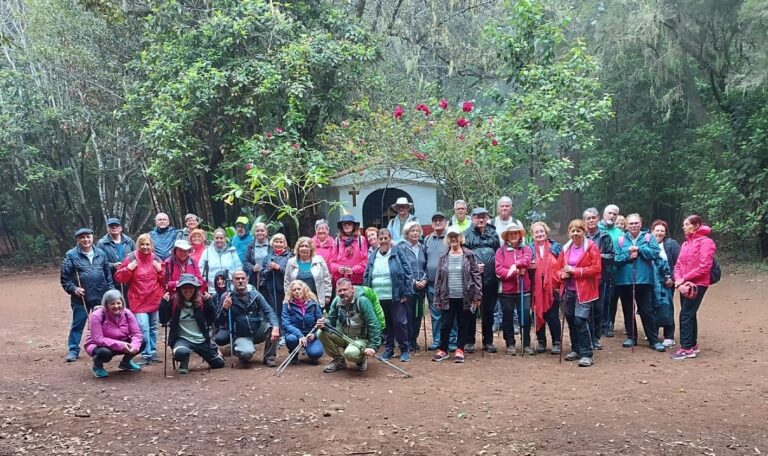 El Ayuntamiento de San Cristóbal de La Laguna culmina 2024 con diez rutas de senderismo para mayores y más de 500 participantes