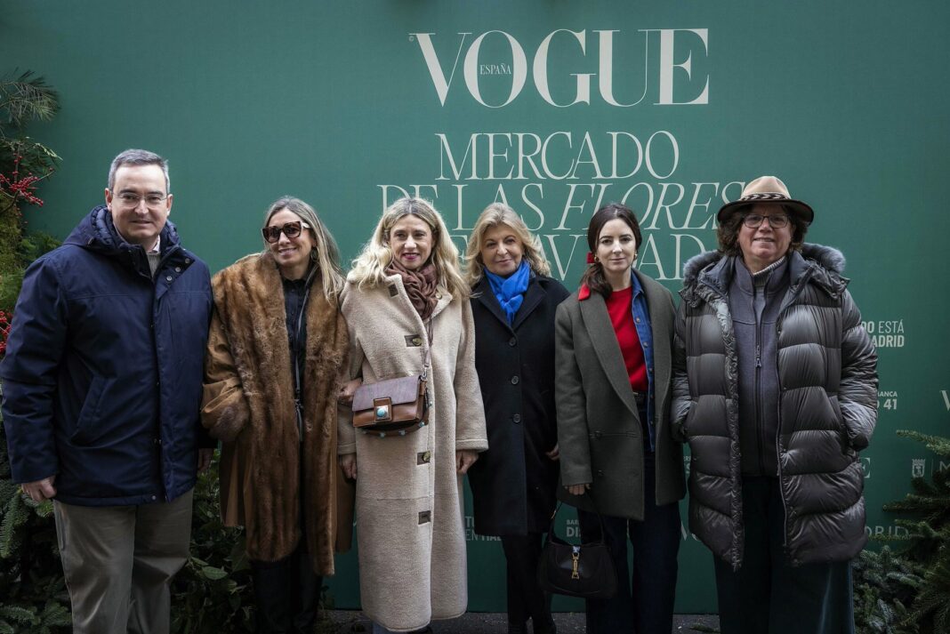 Engracia Hidalgo asiste asiste al mercado de las flores