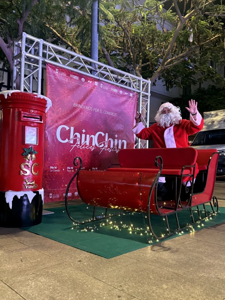 La campaña ‘Chin, chin. Brindemos por el comercio’ acerca 1.700 personas al comercio local en La Laguna