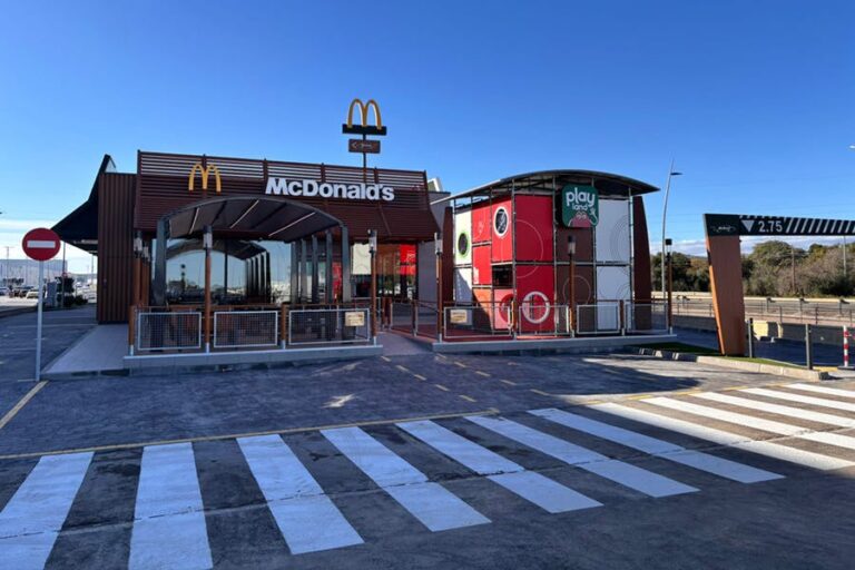 McDonald’s inaugura un emocionante restaurante en Benicarló y refuerza su compromiso con la Comunidad Valenciana