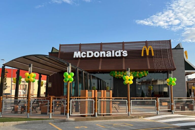 McDonald’s lanza un espectacular restaurante en Algemesí y refuerza su compromiso con la Comunidad Valenciana