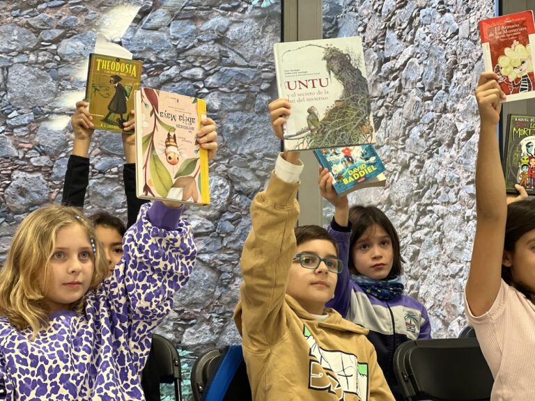 La Biblioteca Municipal de La Laguna recibe la final autonómica del concurso ‘Los pequeños gigantes de la lectura’
