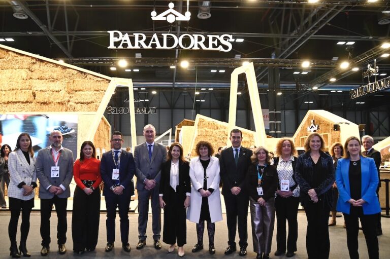 La Laguna se une en Fitur a la Red Mundial de Destinos de Turismo Religioso y Espiritual