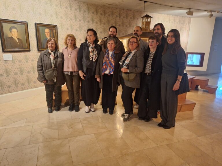 Las casas de muñecas de Can Morell y la familia Blanes brillan en la exposición ‘Les cases obertes’ en Can Balaguer