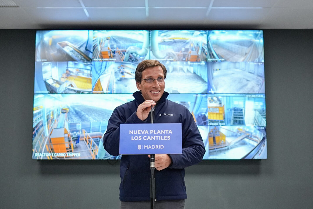Inauguración de Los Cantiles, planta destinada al tratamiento de materia orgánica