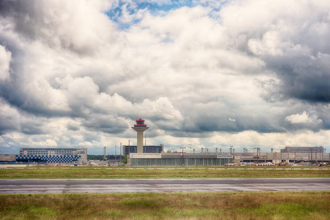 heathrow-1.jpg