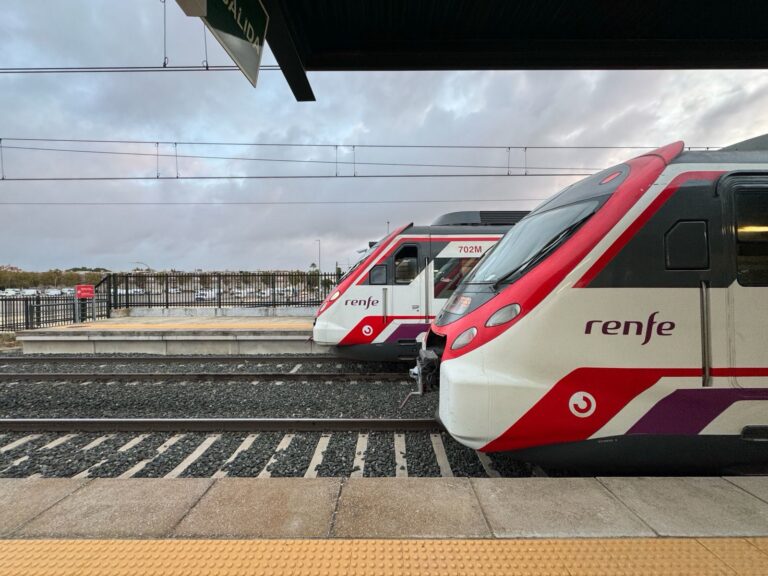 Renfe amplía la línea C-5 hasta Dos Hermanas a partir del 3 de febrero