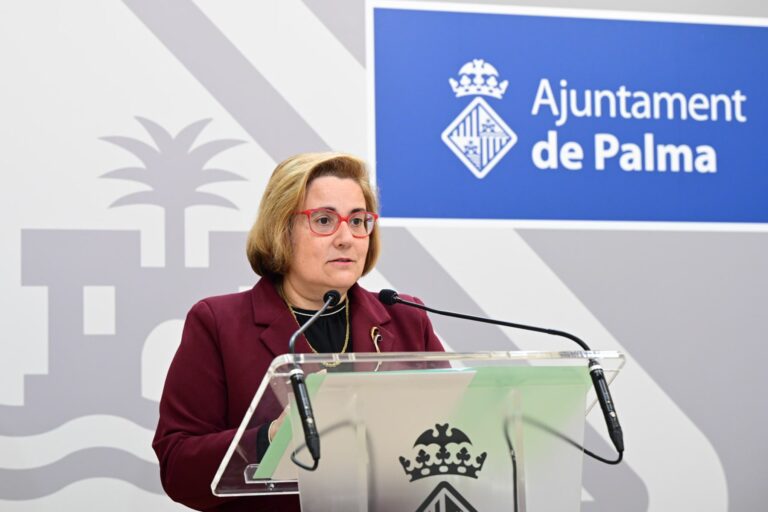 Aprobado acuerdo de colaboración entre UIB y Ayuntamiento para prácticas de estudiantes de Derecho