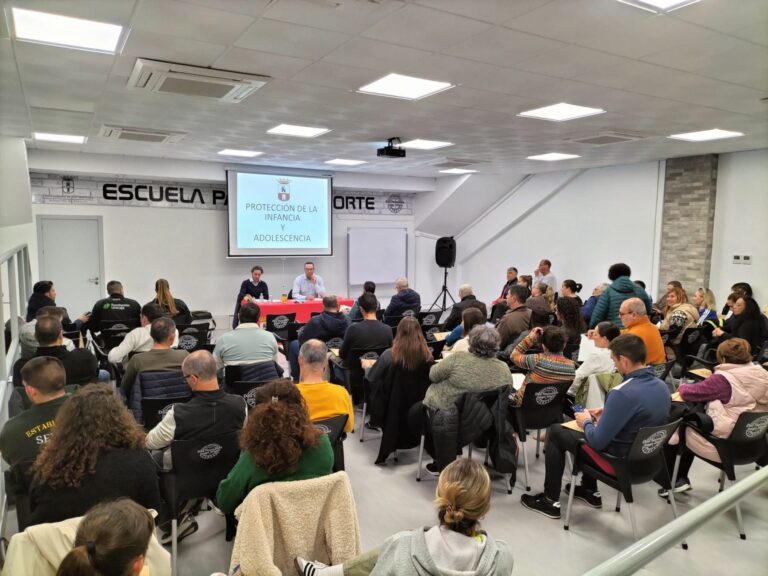 Éxito en Dos Hermanas: Formación Clave para el Deporte Infantil y Seguro