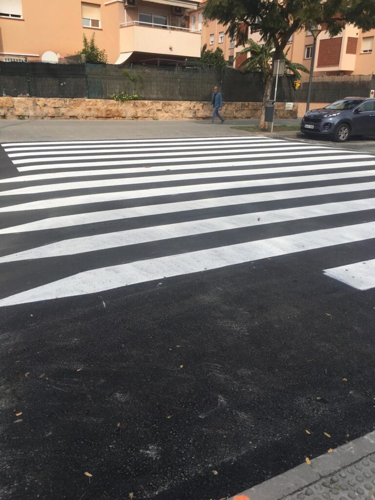 Reparación de pasos peatonales en Palma: mejora en Jacinto Verdaguer y más