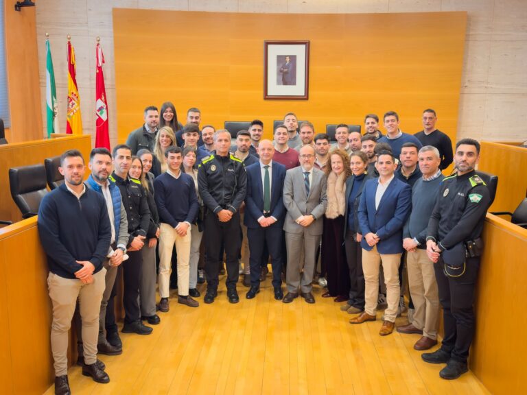 Toma de posesión de 41 nuevos policías locales en Dos Hermanas