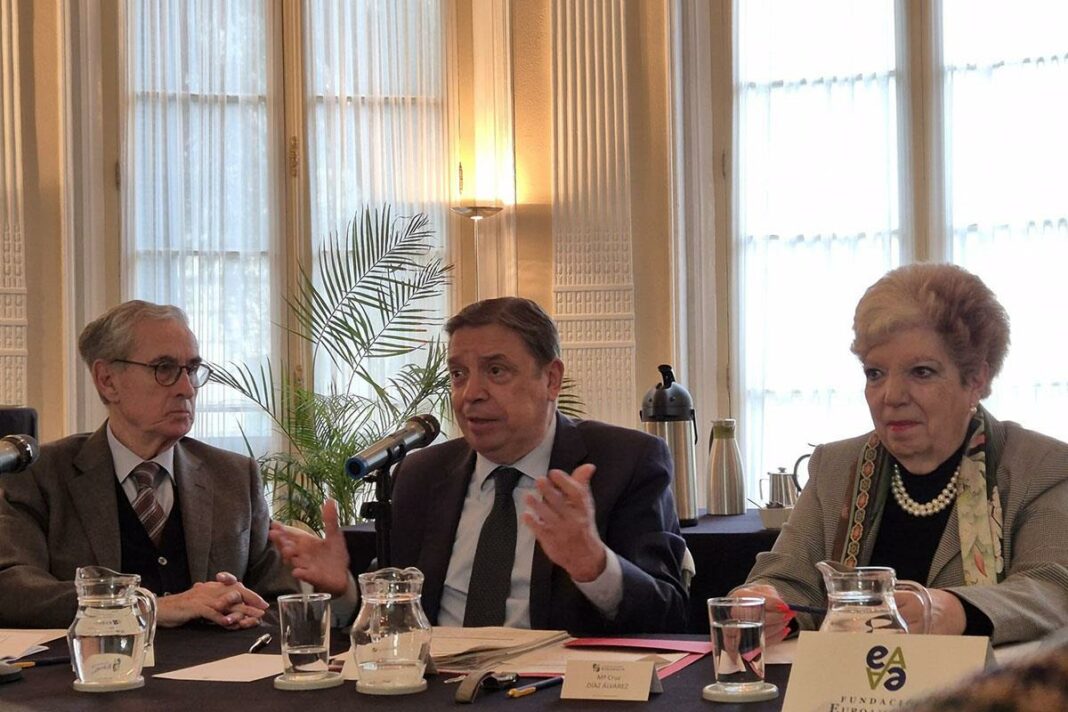 El ministro de Agricultura, Pesca y Alimentación, Luis Planas, durante el coloquio de la Fundación Euroamérica