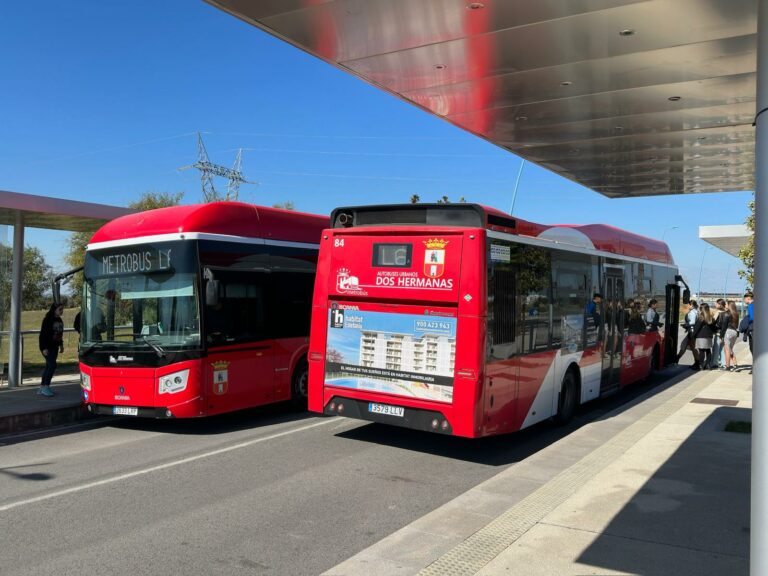 Transporte Urbano en Dos Hermanas: Horarios Especiales Semana Santa 2025