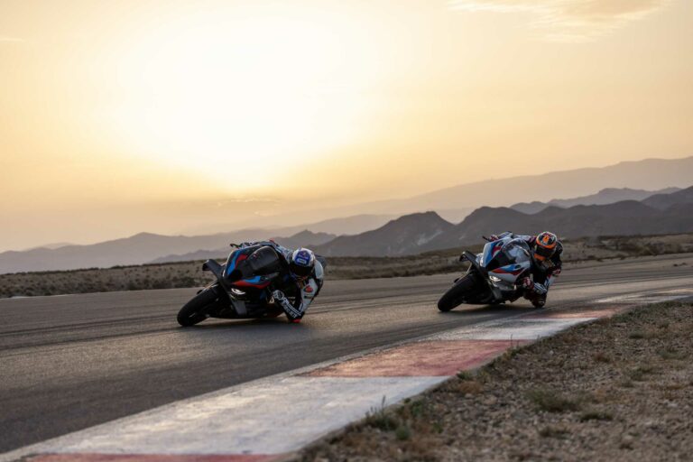 BMW Motorrad Brilla en los Premios «Motocicleta del Año 2025» con 9 Galardones