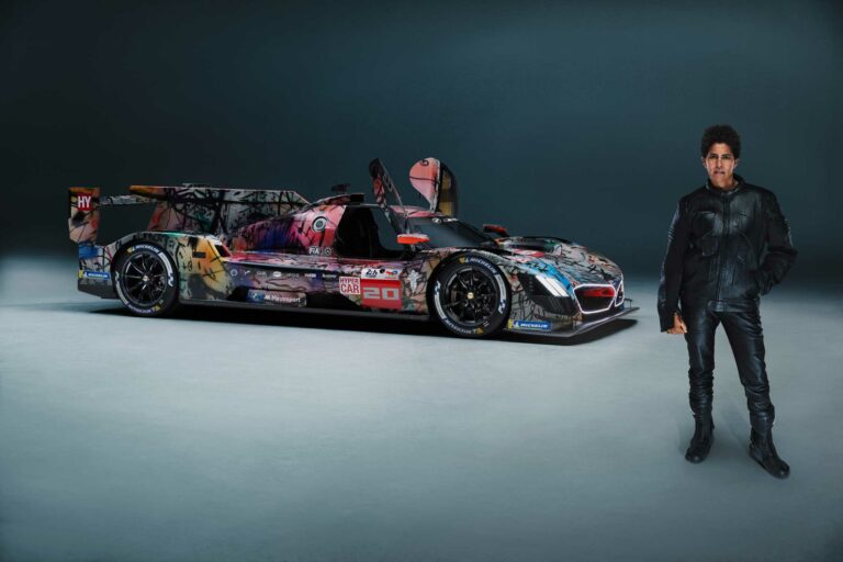 Julie Mehretu impulsa la creatividad africana con el BMW Art Car