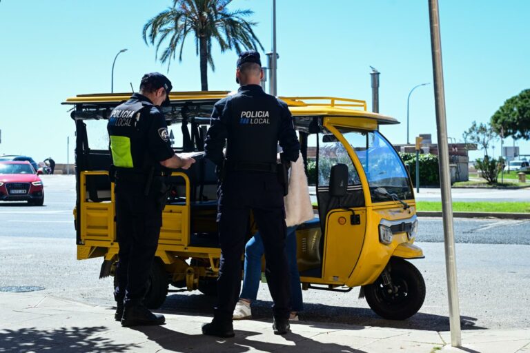 Palma Actuará con Firmeza contra Tuk Tuk Ilegales sin Licencia