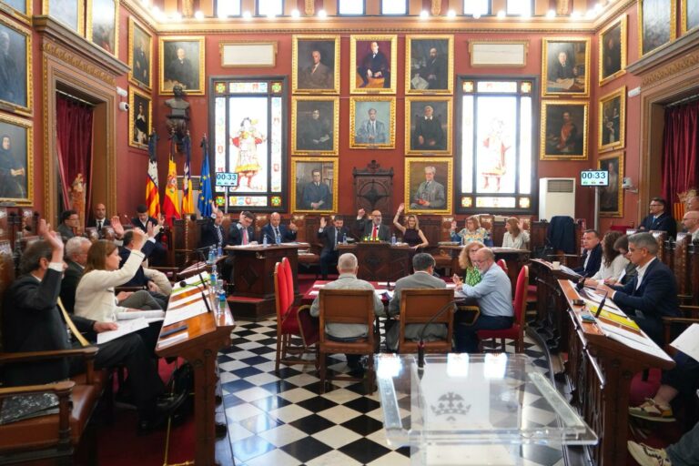 Palma Aprueba Ordenanza para Combatir Incivismo y Fomentar Convivencia
