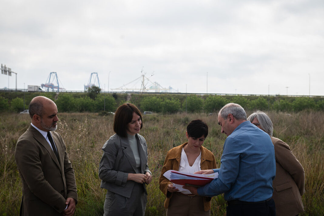 La ministras Rodríguez y Morant visitan los terrenos donde se ubicará la Ciudad de la Industrialización de la Construcción