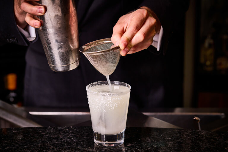 Fairmont Hotels lanza innovadoras experiencias de bar globales para huéspedes